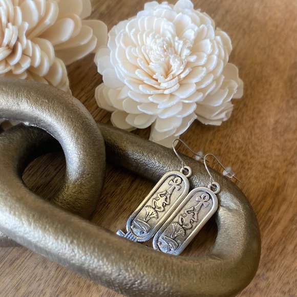 Pharaonic Charm Earrings - Picture 2 of 4